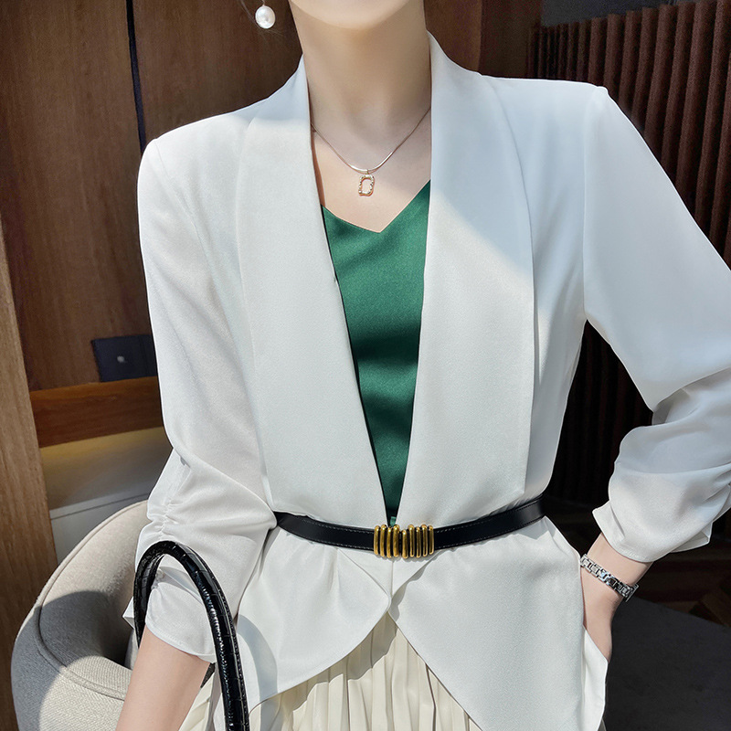 Elegant casual design three quarter sleeve cardigan 31