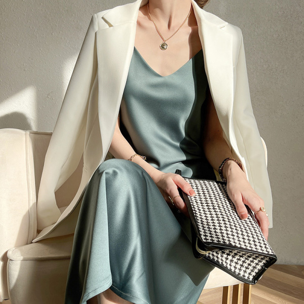 Miss Sister's suspender dress with French dress 19