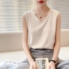 V-neck mulberry silk suspenders sleeveless top with t-shirt 42