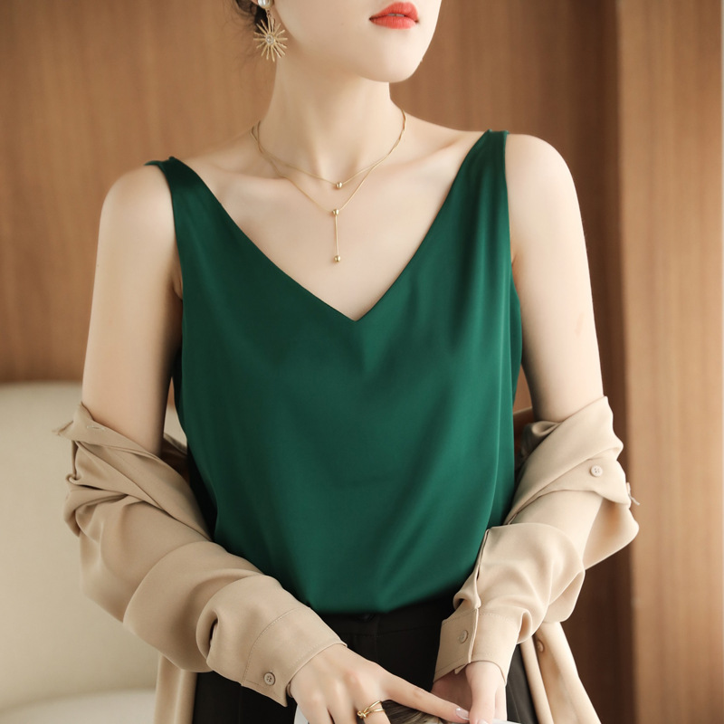 vest women inner round neck solid color sleeveless bottoming shirt 10
