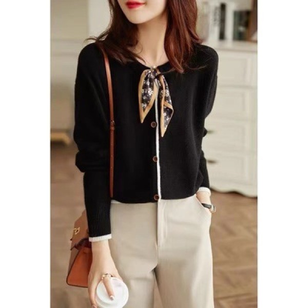 Women's wool cardigan round neck loose short knitted bottoming shirt 45