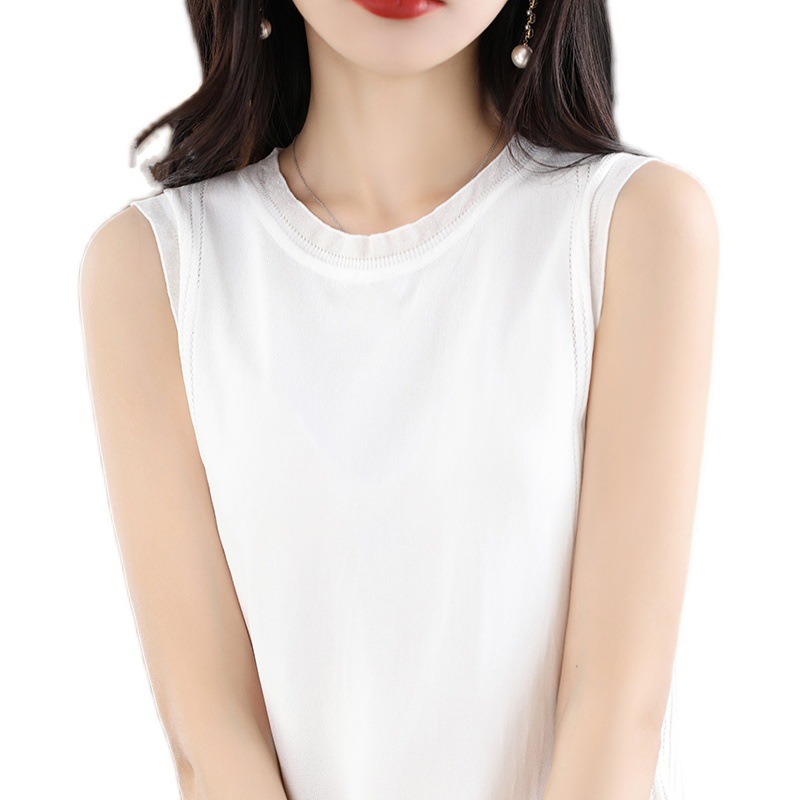 Ice silk knitted camisole with lace stitching 98