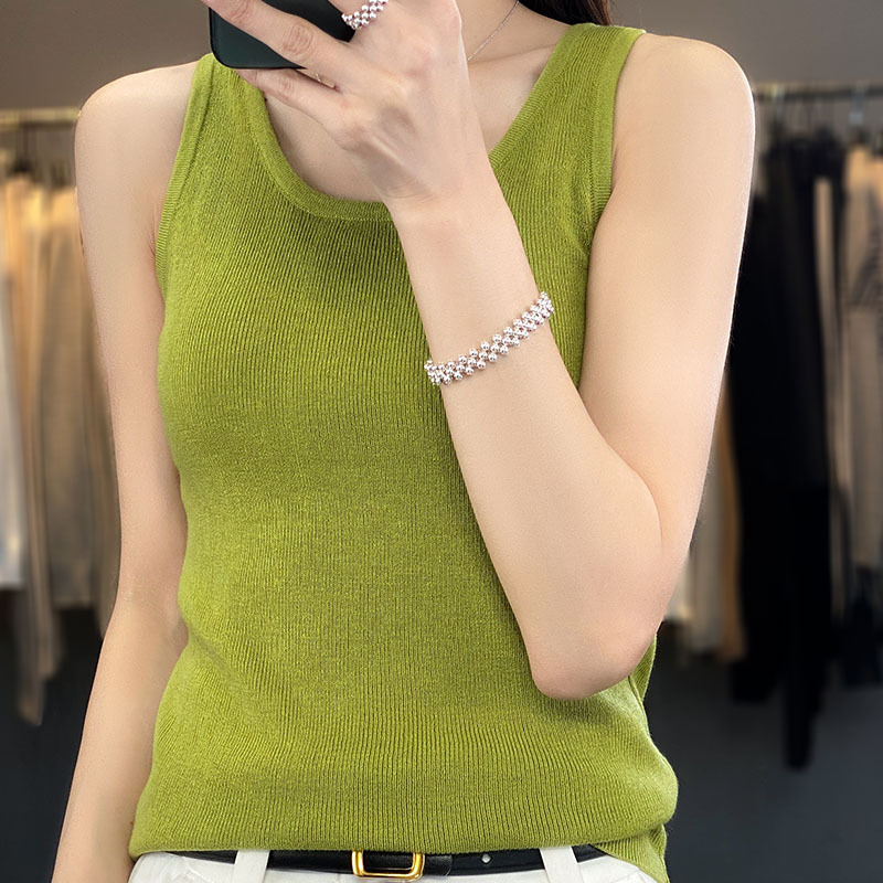 Knitted inner layer without chest pad thin base layer 130