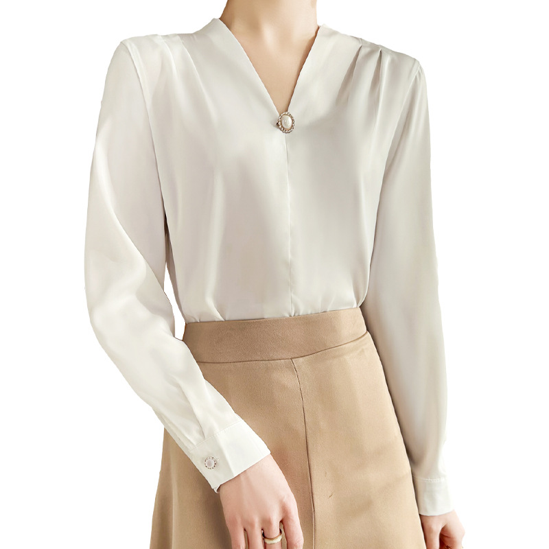 Shirt fashion temperament V-neck long-sleeved loose pearl buttons 146