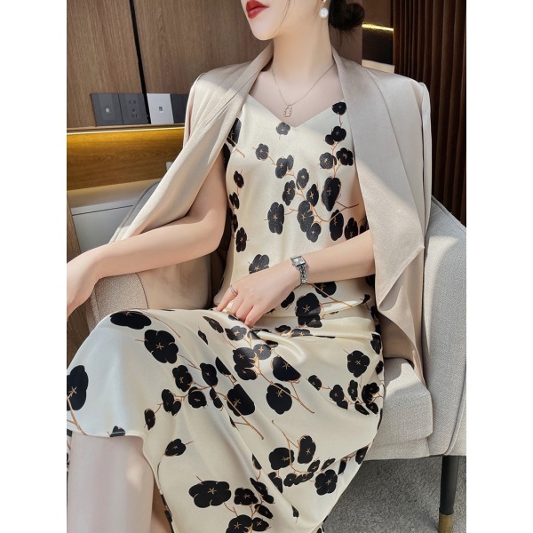 V-neck suspender floral dress 73