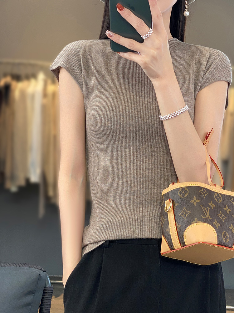 women's thin knitted sleeveless vest 76