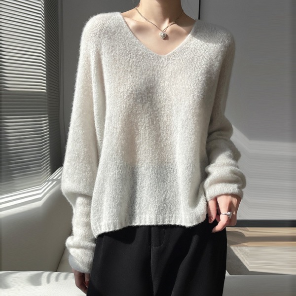 Women's V-neck Silk Lightweight Knitted Blouse 68