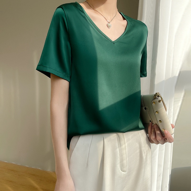 V-neck minimalist silk satin half-sleeve T-shirt 71 